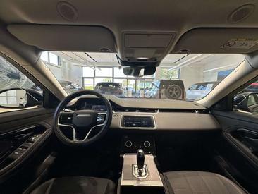 Land Rover Range Rover Evoque P300e S — photo 16