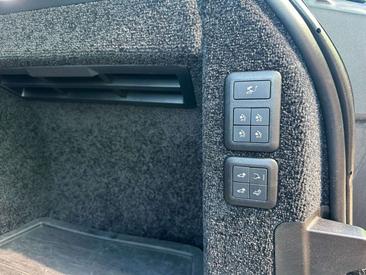 Land Rover Range Rover D350 Autobiography — photo 29