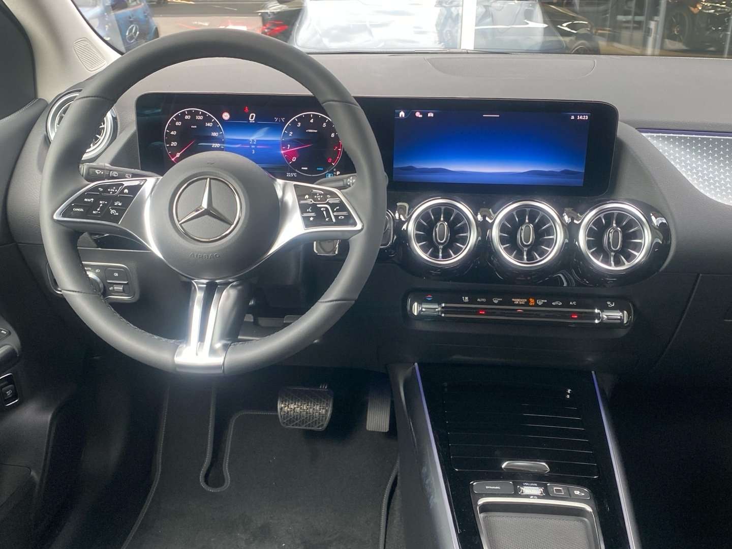 Mercedes Classe B 200 Progressive - 2025 - Joinsteer - #8