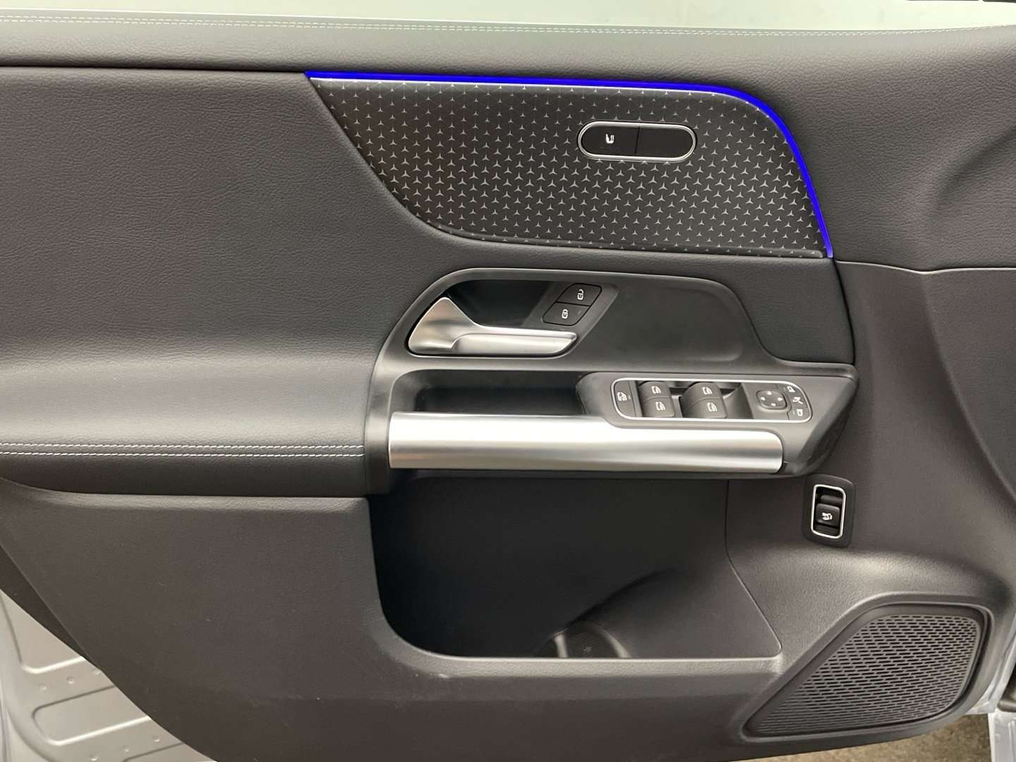 Mercedes Classe B 180 Progressive - 2025 - Joinsteer - #12