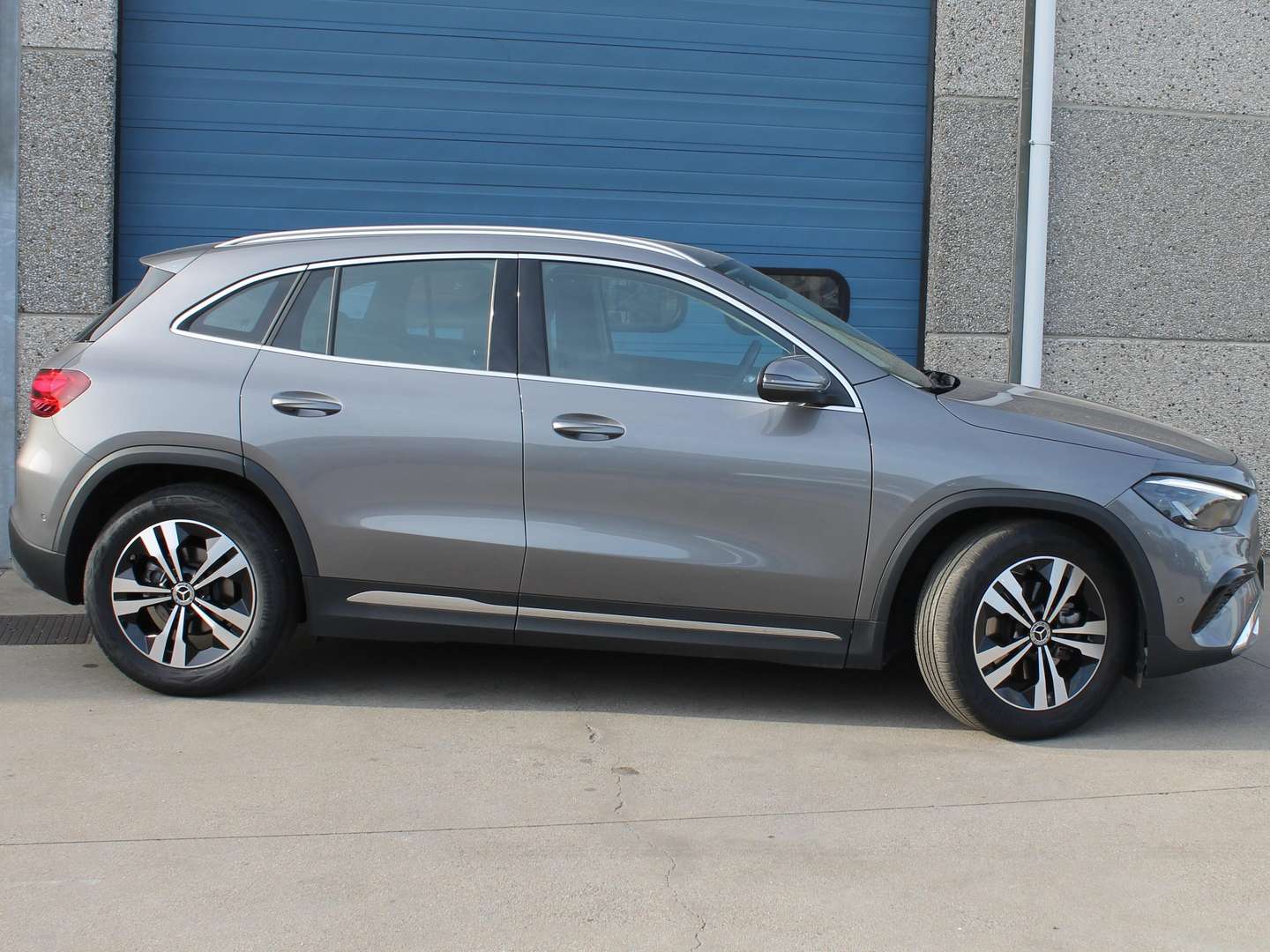 Mercedes GLA 180 Progressive Line - 2024 - Joinsteer - #2