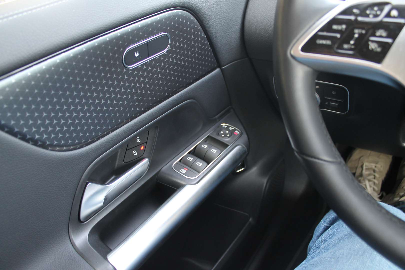 Mercedes GLA 180 Progressive Line - 2024 - Joinsteer - #3