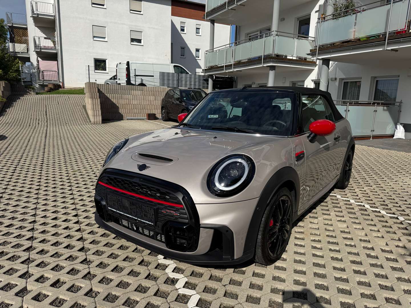 Mini Cabrio John Cooper Works - 2024 - Joinsteer - #1