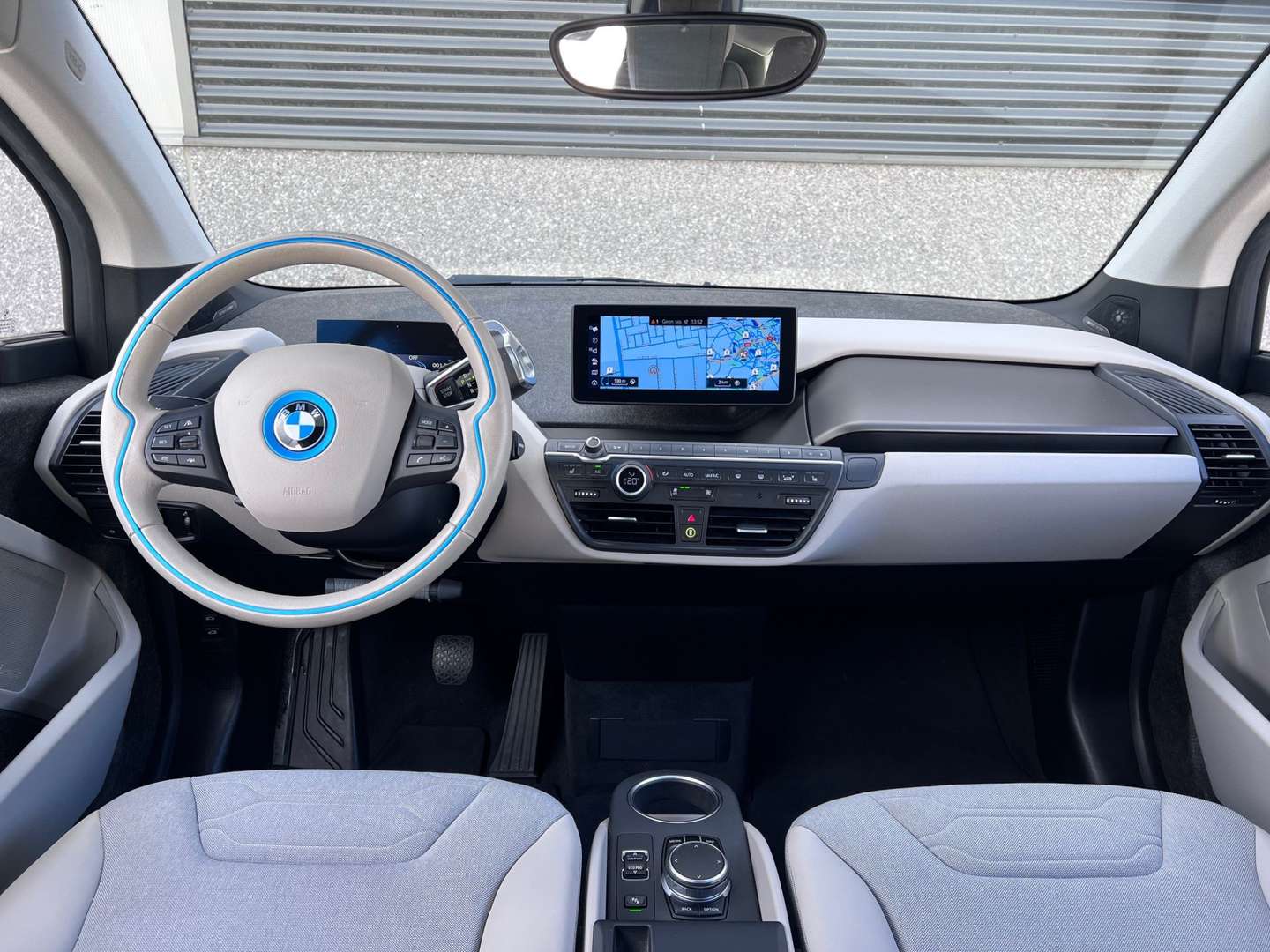 BMW I3 Executive Électrique - 2018 - Joinsteer - #1