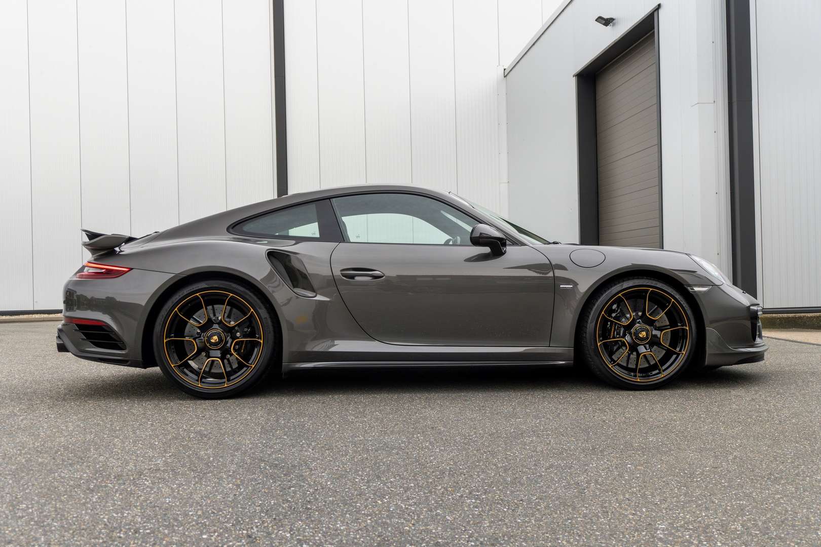Porsche 991 Turbo S Exclusive Series - 2017 - Joinsteer - #2