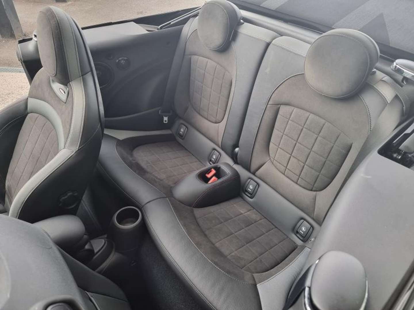 Mini Cabrio John Cooper Works JCW Trim - 2022 - Joinsteer - #29