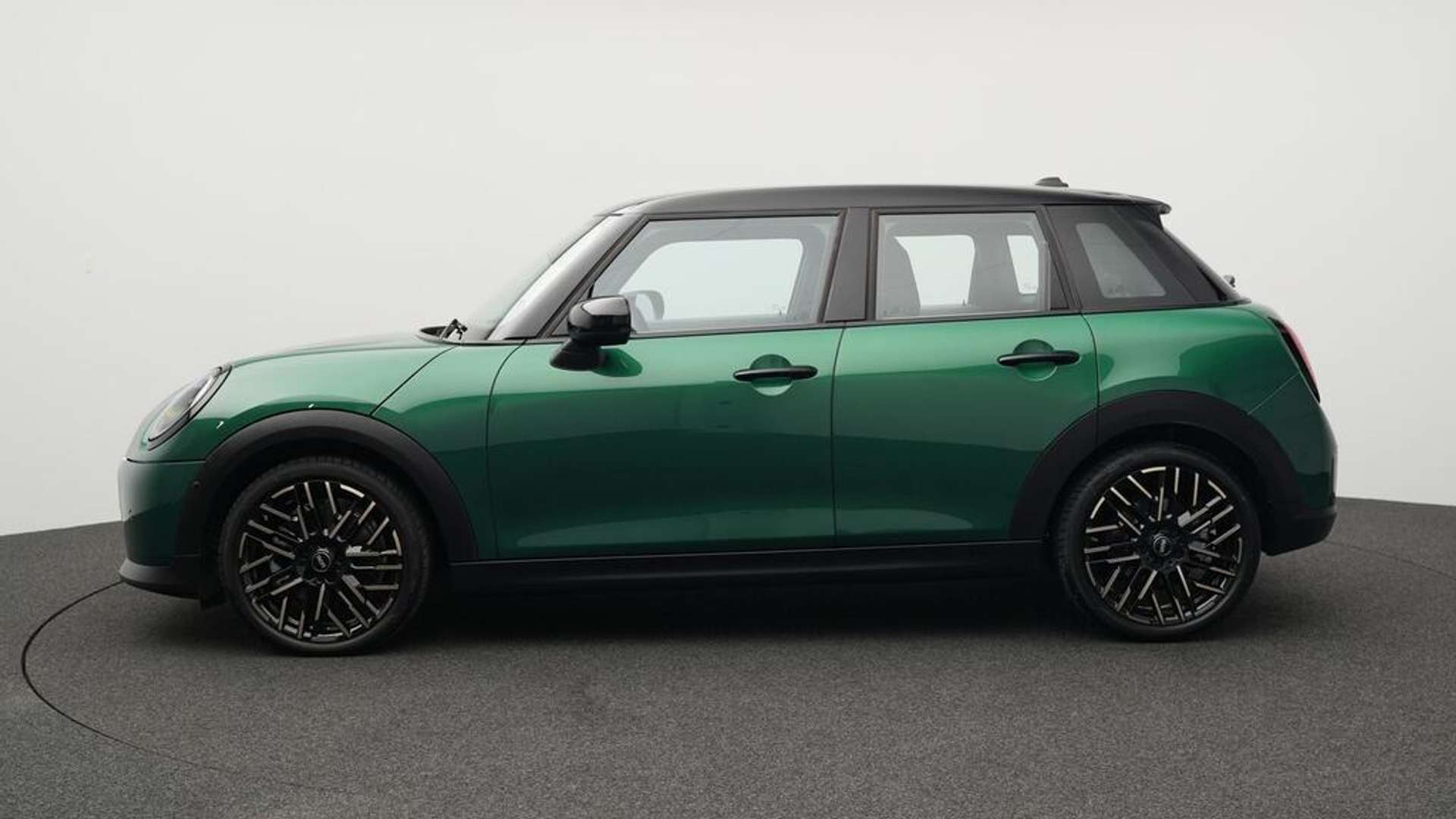 Mini Cooper Favoured_Essence - 2024 - Joinsteer - #2