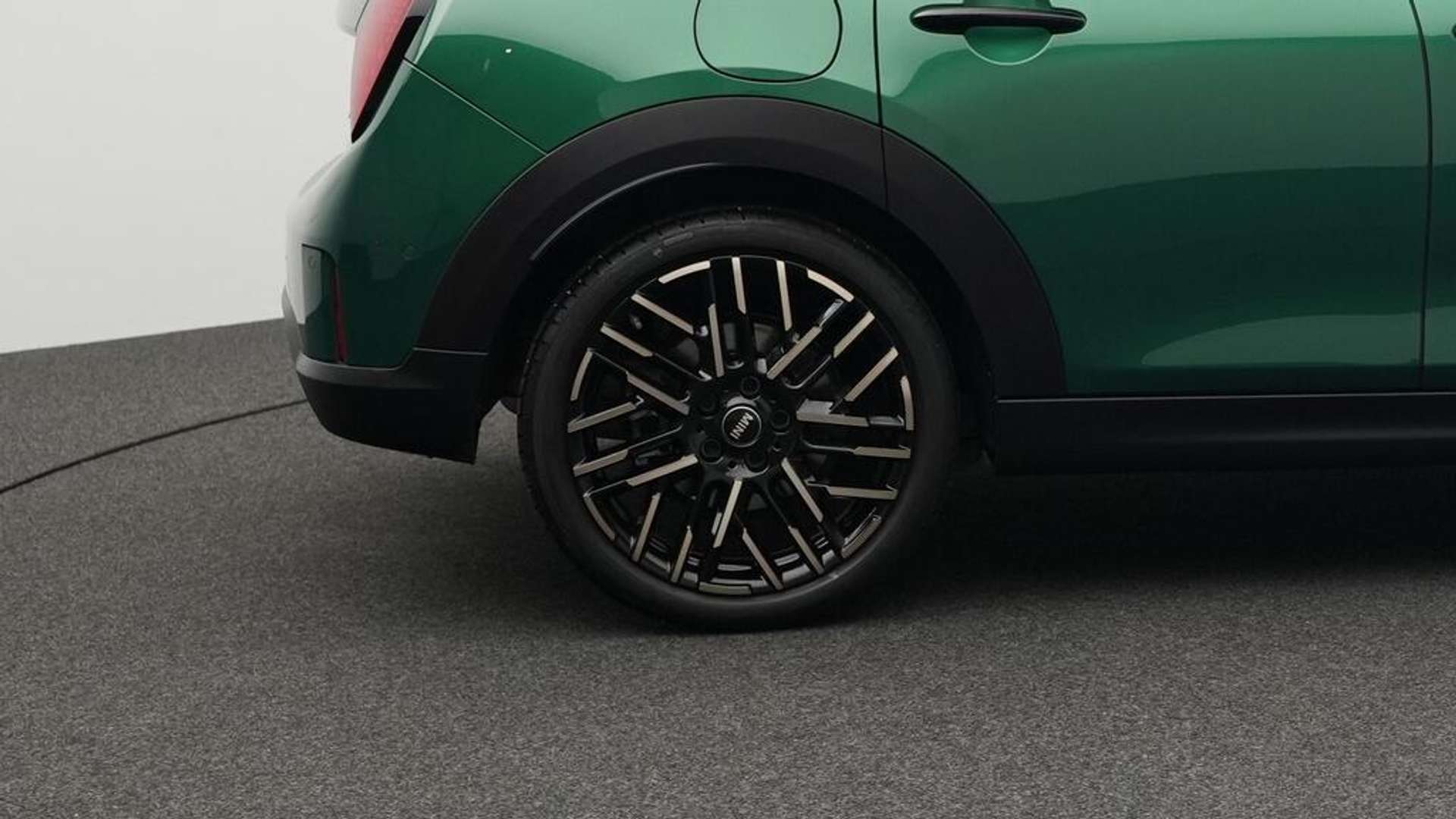 Mini Cooper Favoured_Essence - 2024 - Joinsteer - #10