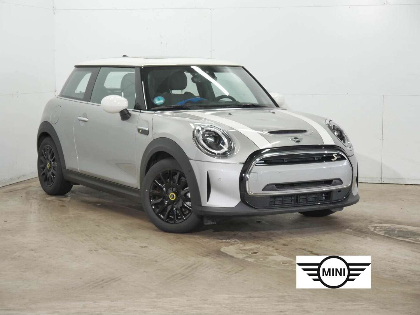 Mini 3 Portes Classic Cooper SE - 2023 - Joinsteer - #2