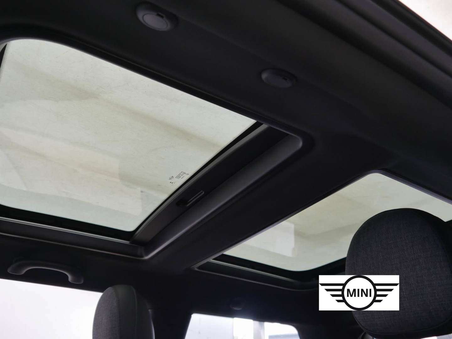 Mini 3 Portes Classic Cooper SE - 2023 - Joinsteer - #6