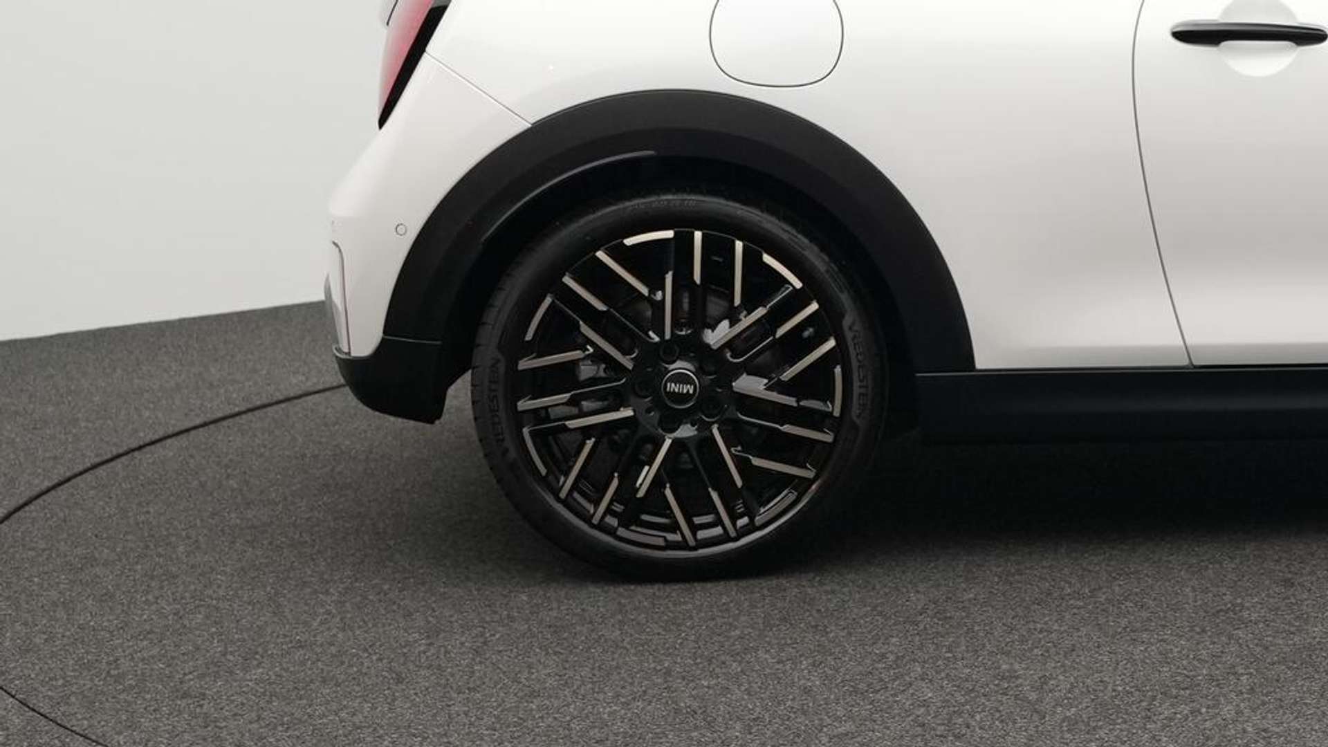 Mini 3 Portes Favoured Cooper S - 2024 - Joinsteer - #10