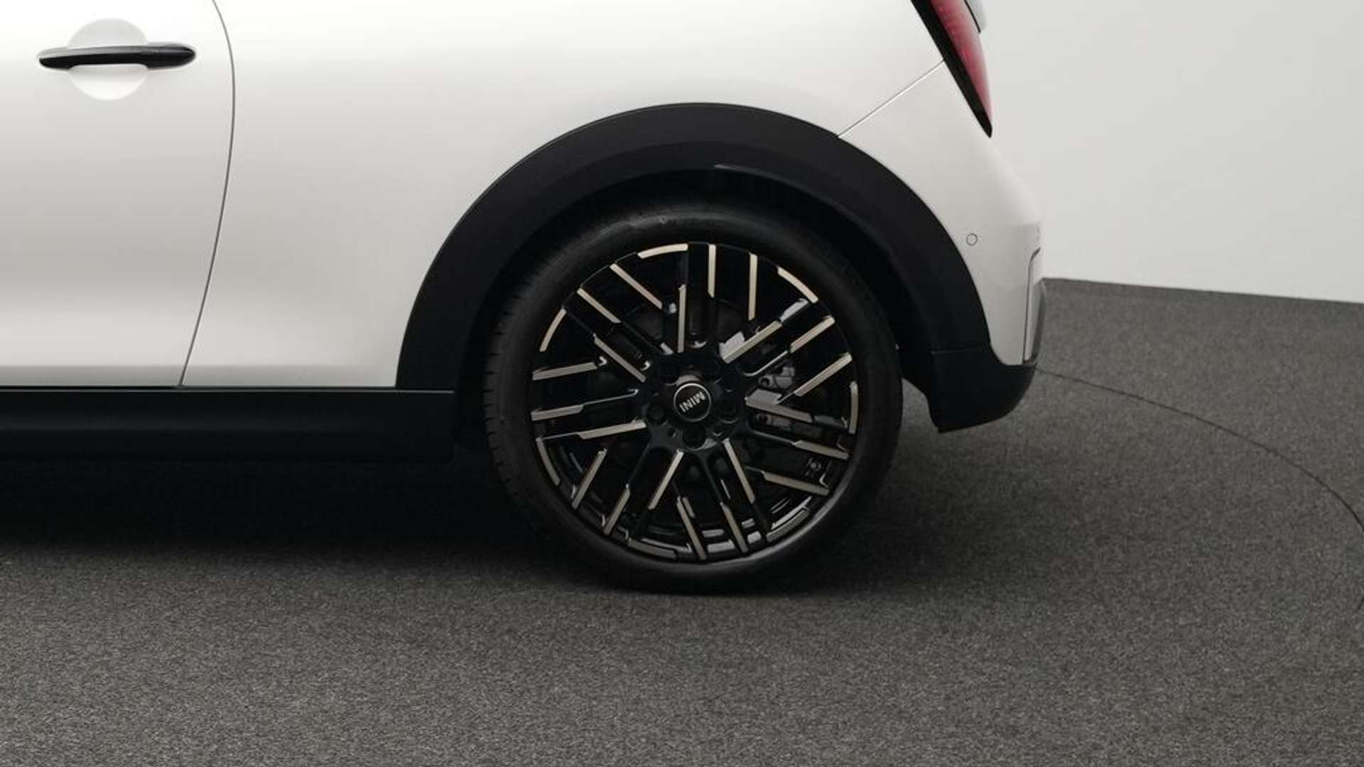 Mini 3 Portes Favoured Cooper S - 2024 - Joinsteer - #12