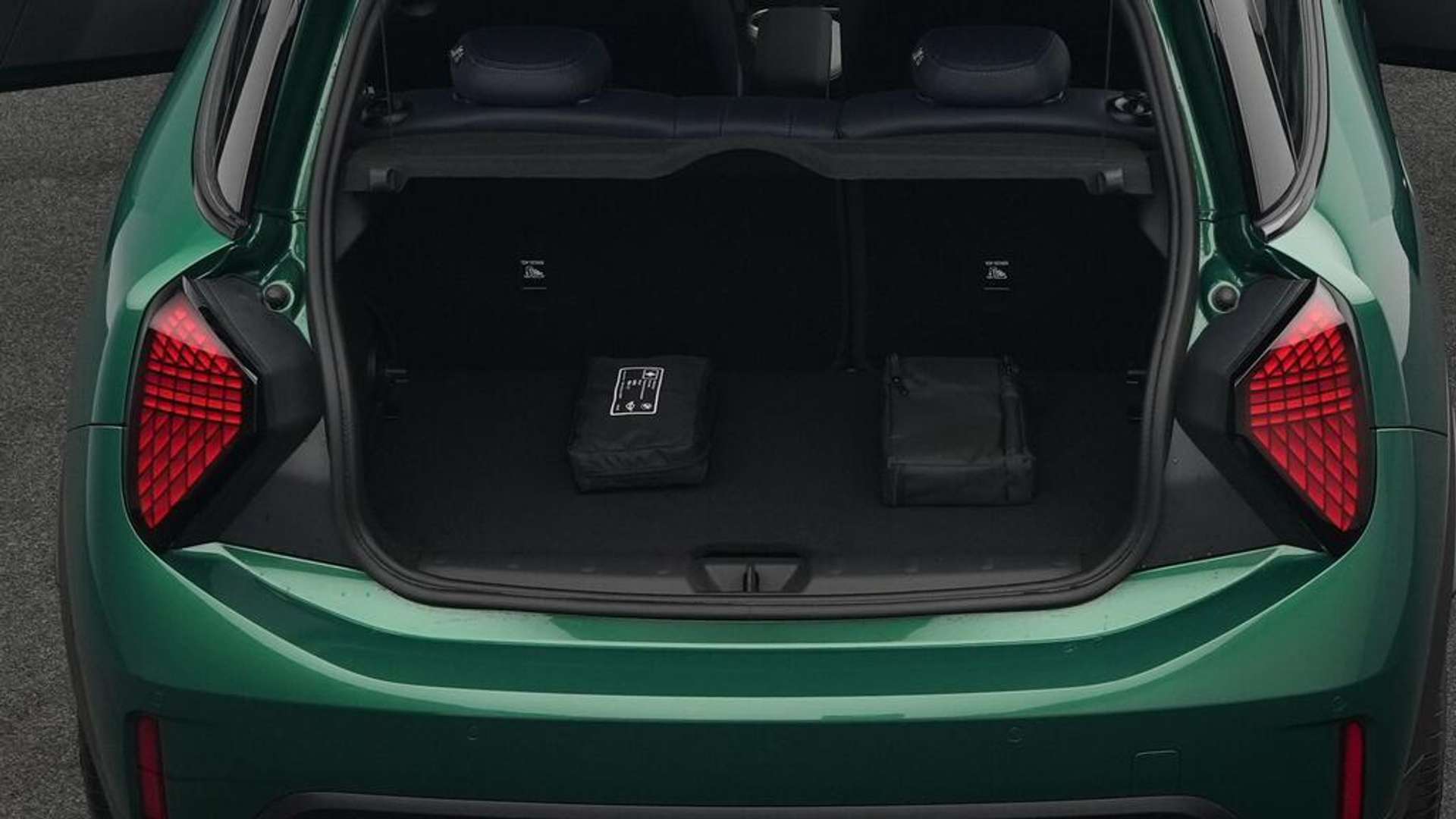 Mini 3 Portes Favoured Cooper S - 2024 - Joinsteer - #24