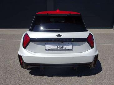 Mini 3 Portes JCW Trim Cooper SE — photo 6
