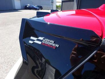 Mini 3 Portes JCW Trim Cooper SE — photo 11