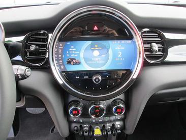 Mini Cooper S Cooper SE — photo 12