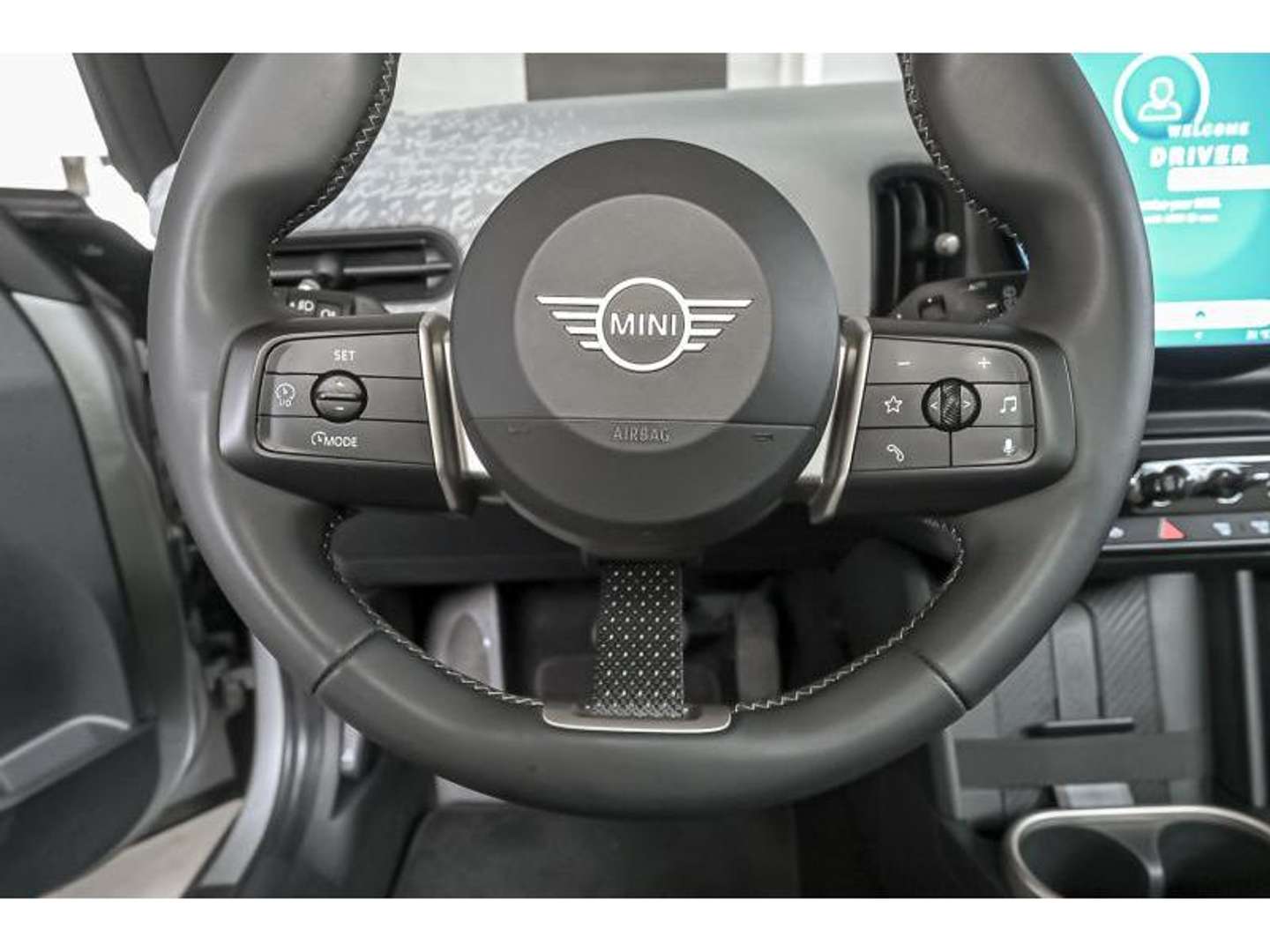 Mini Cooper Essence - 2024 - Joinsteer - #7