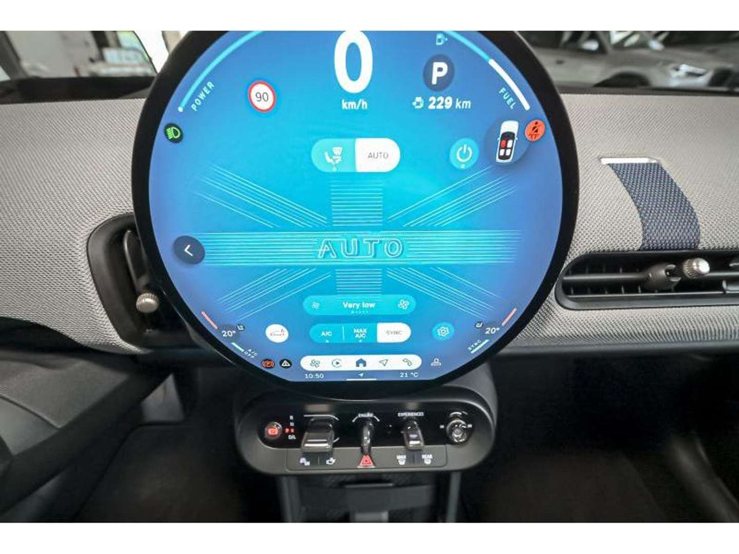 Mini Cooper Essence - 2024 - Joinsteer - #9