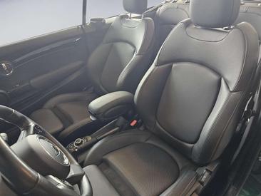 Mini Cabrio One Edition — photo 11