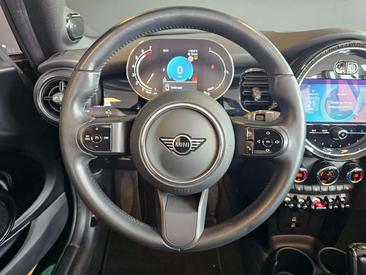 Mini Cabrio One Edition — photo 13