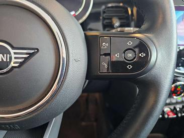 Mini Cabrio One Edition — photo 15