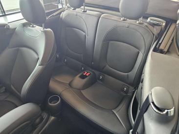 Mini Cabrio One Edition — photo 17
