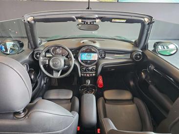 Mini Cabrio One Edition — photo 18