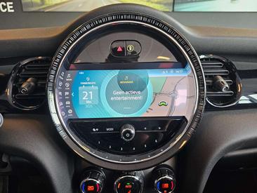 Mini Cabrio One Edition — photo 19