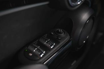 Mini Hatch / Citadine Cooper Classic — photo 11