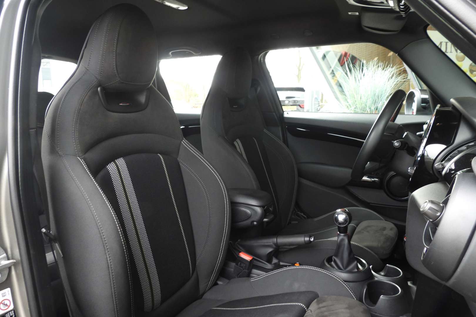 Mini Hatchback Dalston Edition John Cooper Works - 2021 - Joinsteer - #3