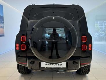 Land Rover Defender 90 D250 X-Dynamic SE — photo 7