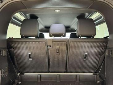 Land Rover Defender 90 D250 X-Dynamic SE — photo 16