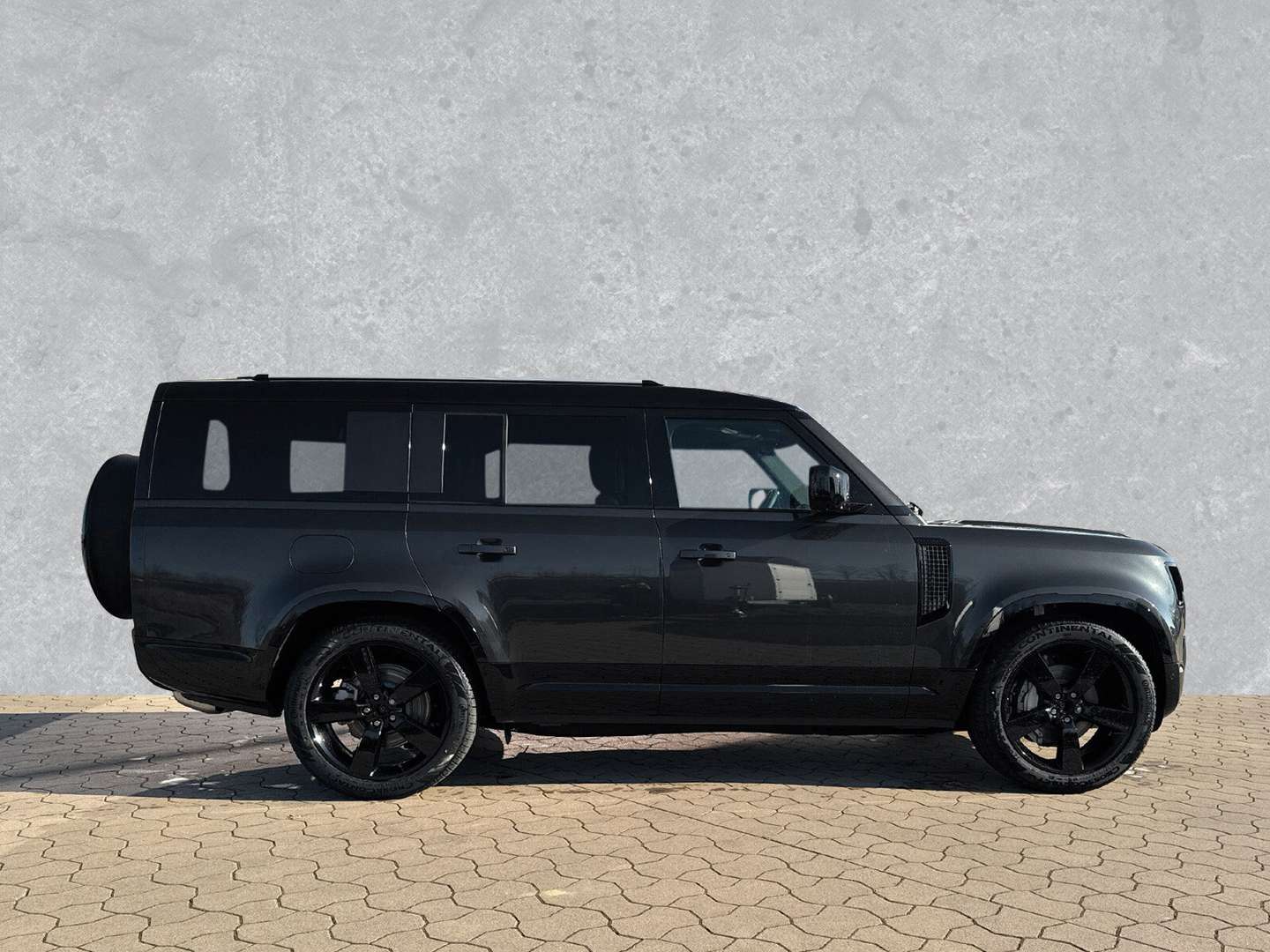 Land Rover Defender 130 D300 X-Dynamic HSE - 2025 - Joinsteer - #2