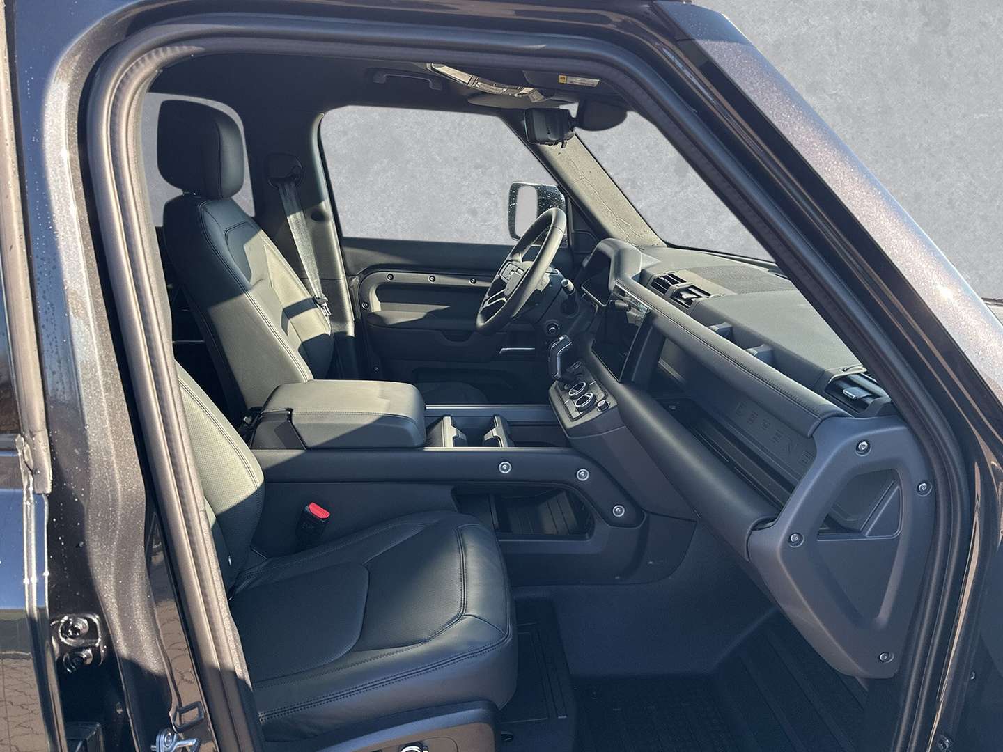 Land Rover Defender 130 D300 X-Dynamic HSE - 2025 - Joinsteer - #5