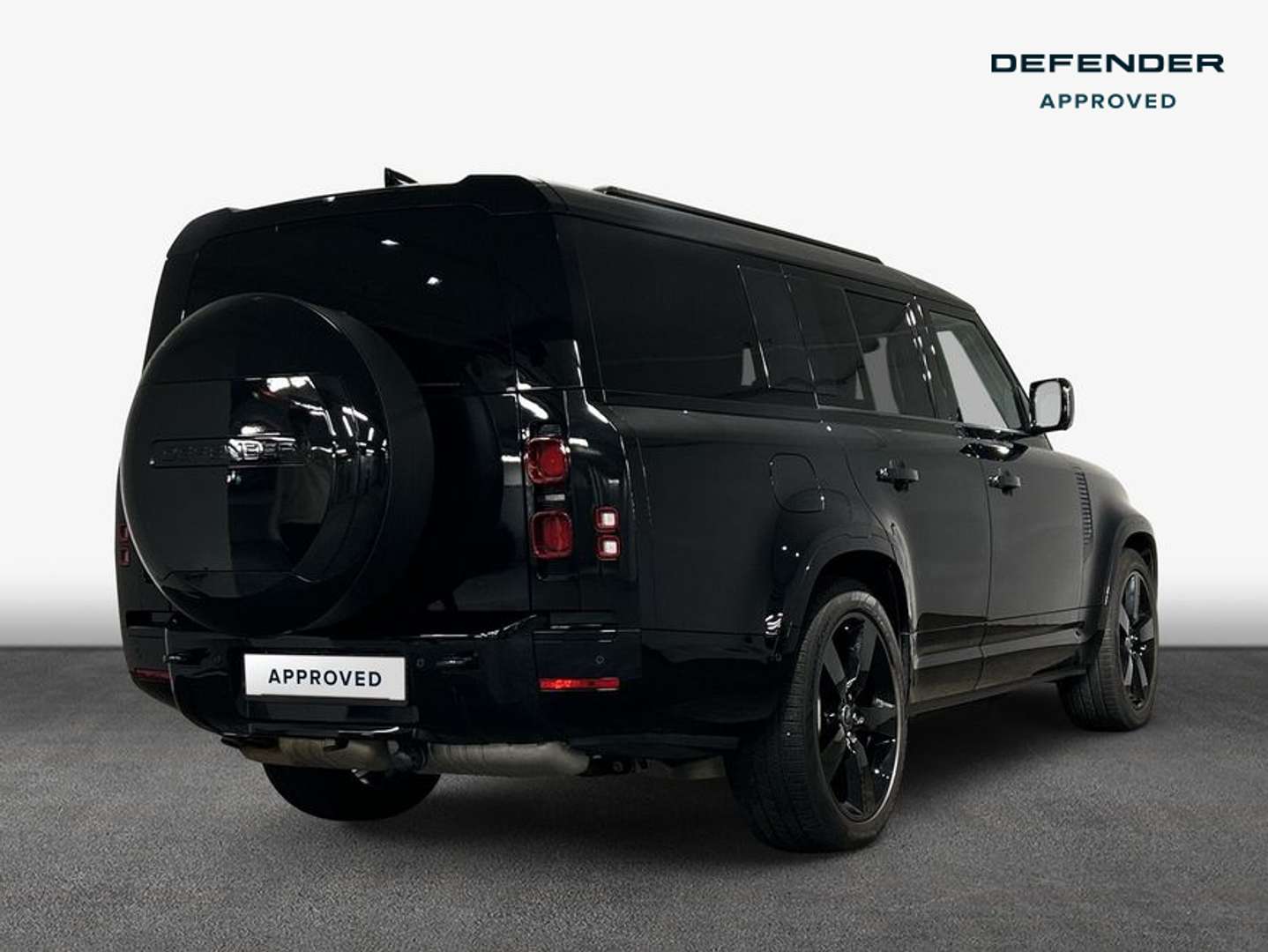 Land Rover Defender 130 D300 X-Dynamic HSE - 2025 - Joinsteer - #2