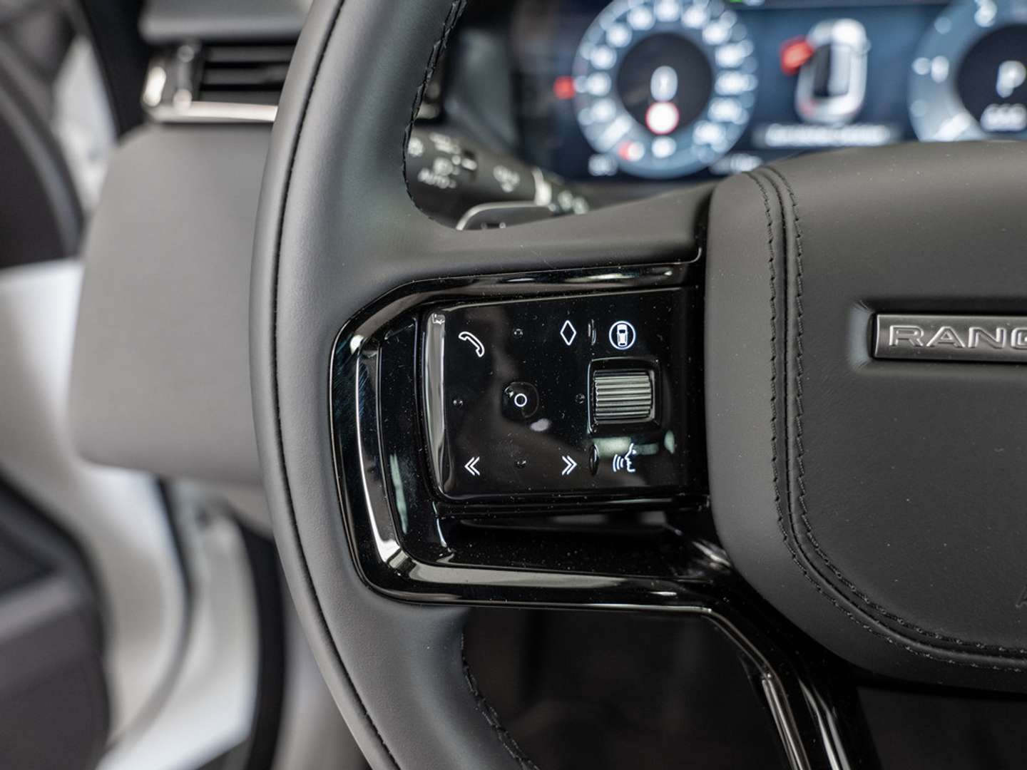 Land Rover Range Rover Velar D200 Dynamic SE - 2025 - Joinsteer - #16