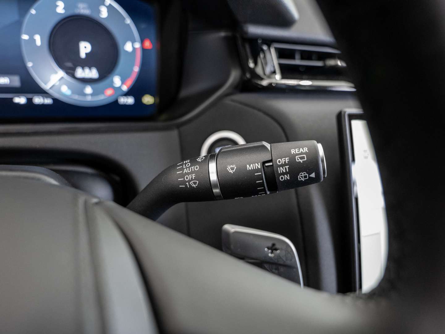 Land Rover Range Rover Velar D200 Dynamic SE - 2025 - Joinsteer - #17