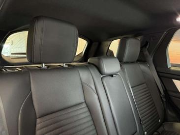 Land Rover Discovery Sport D200 R-Dynamic SE — photo 6