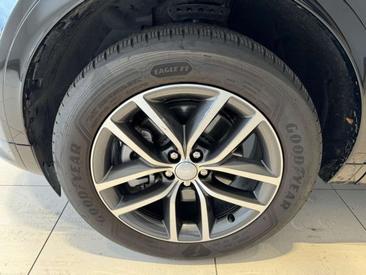 Land Rover Discovery Sport D200 R-Dynamic SE — photo 9