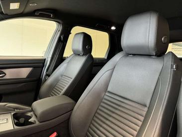 Land Rover Discovery Sport D200 R-Dynamic SE — photo 14