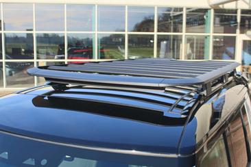 Land Rover Defender 110 D240 S — photo 10