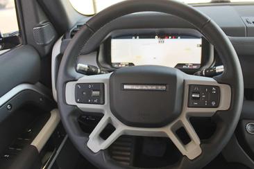 Land Rover Defender 110 D240 S — photo 25
