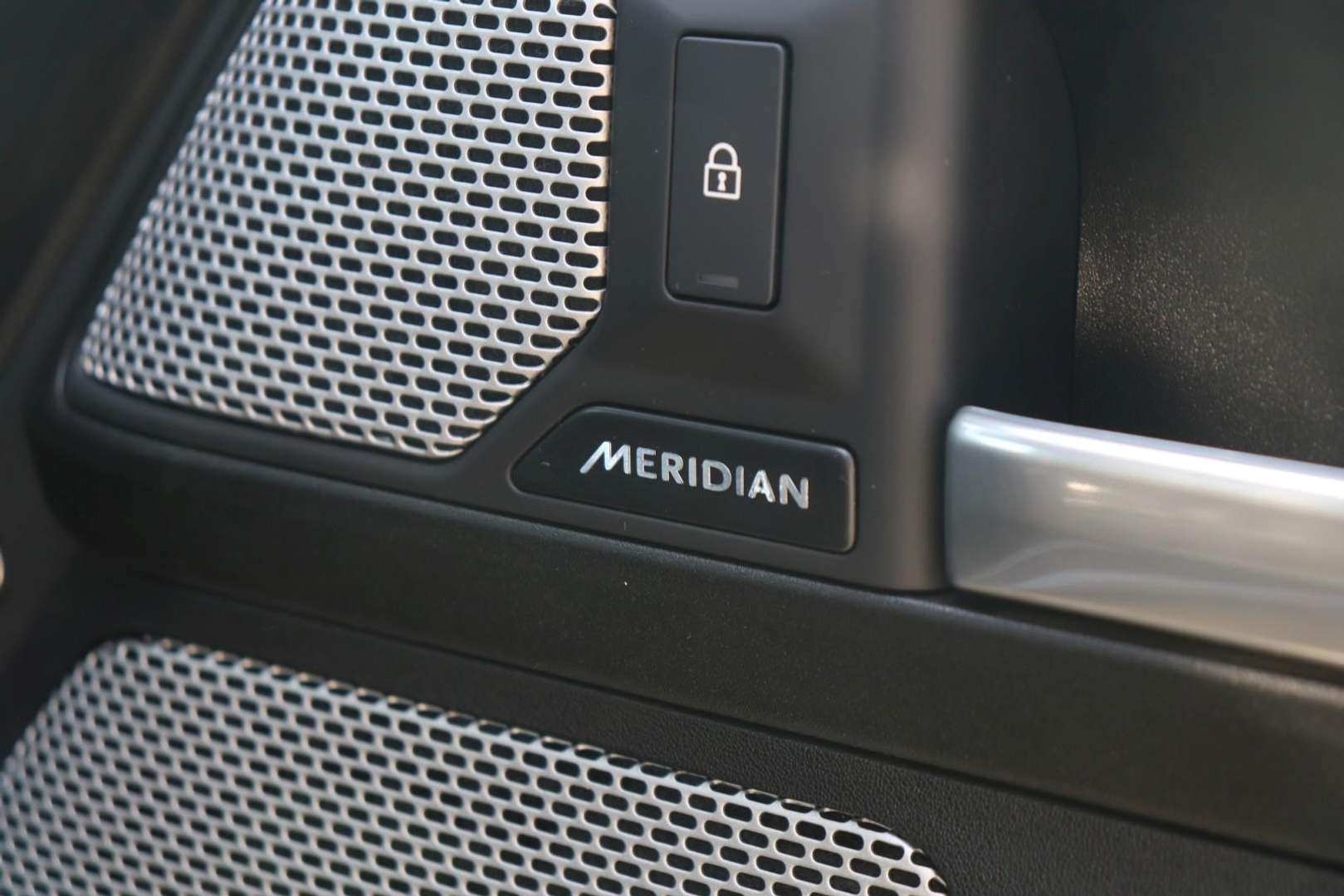 Land Rover Defender 130 Outbound D300 - 2024 - Joinsteer - #21