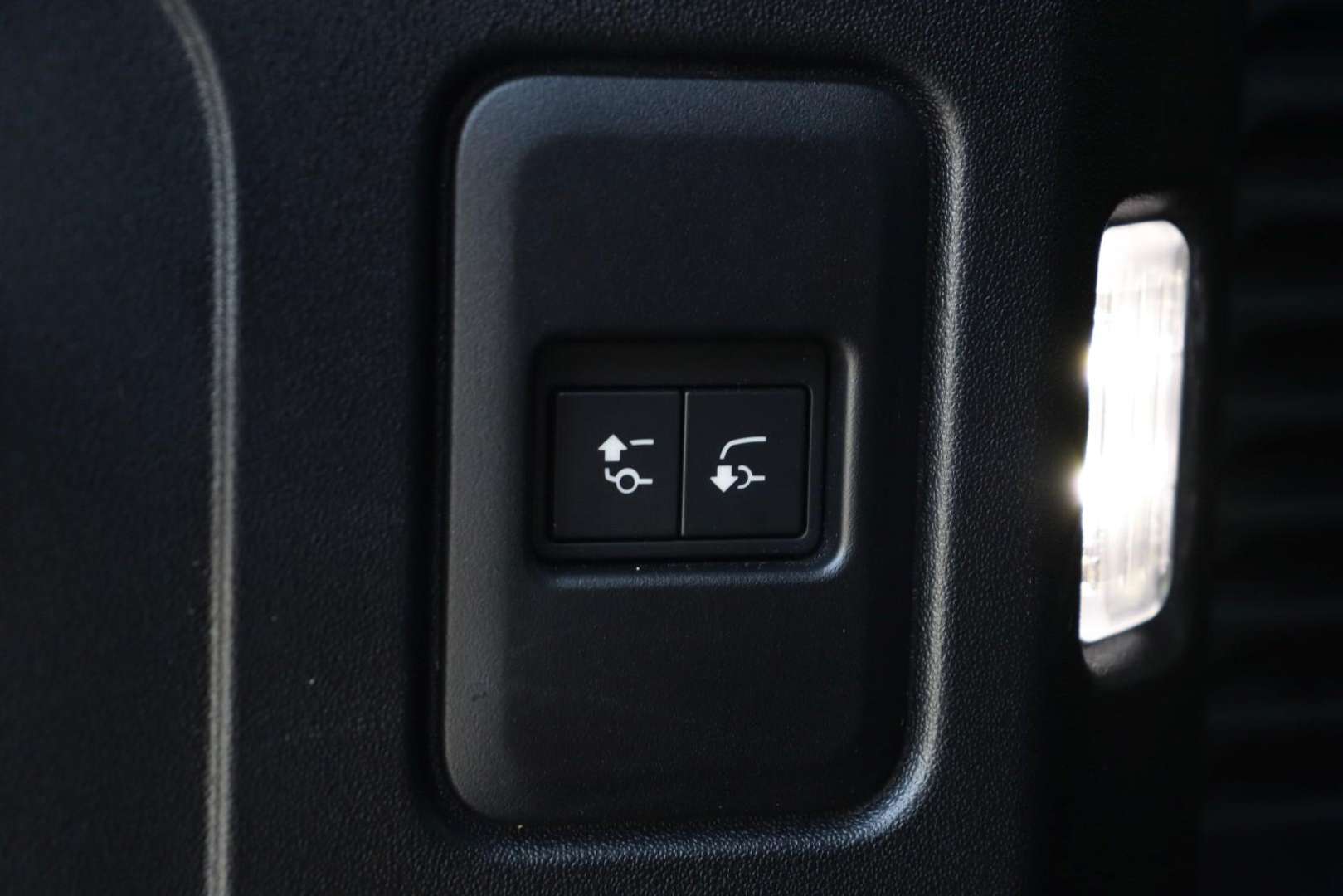 Land Rover Defender 130 Outbound D300 - 2024 - Joinsteer - #23