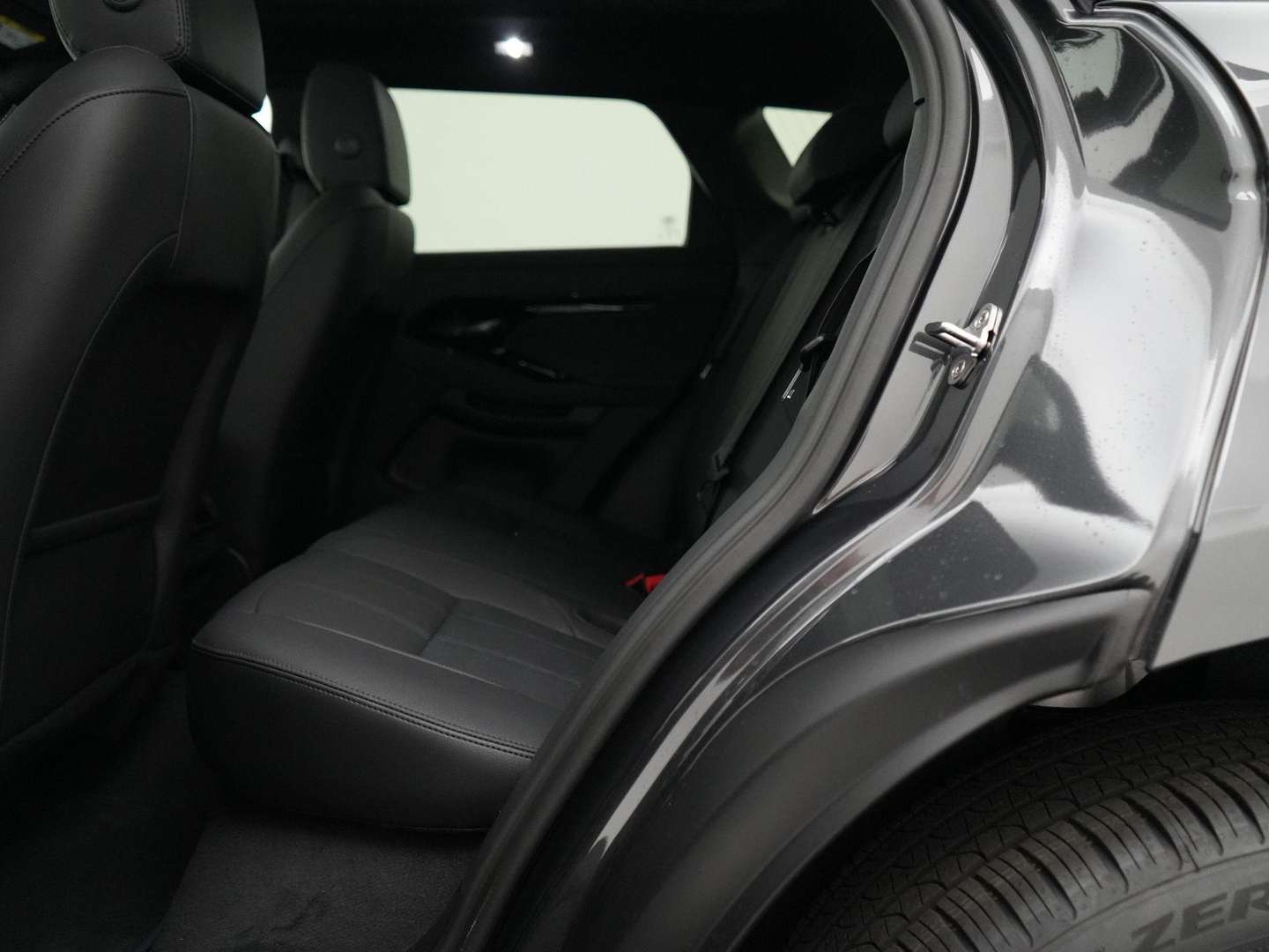 Land Rover Range Rover Evoque Graphite Edition P270e - 2025 - Joinsteer - #48
