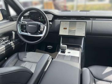 Land Rover Range Rover P550e Autobiography — photo 11