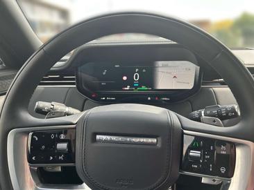 Land Rover Range Rover P550e Autobiography — photo 13