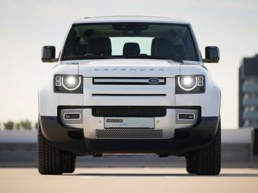 Land Rover Defender 90 D200 SE — photo 2