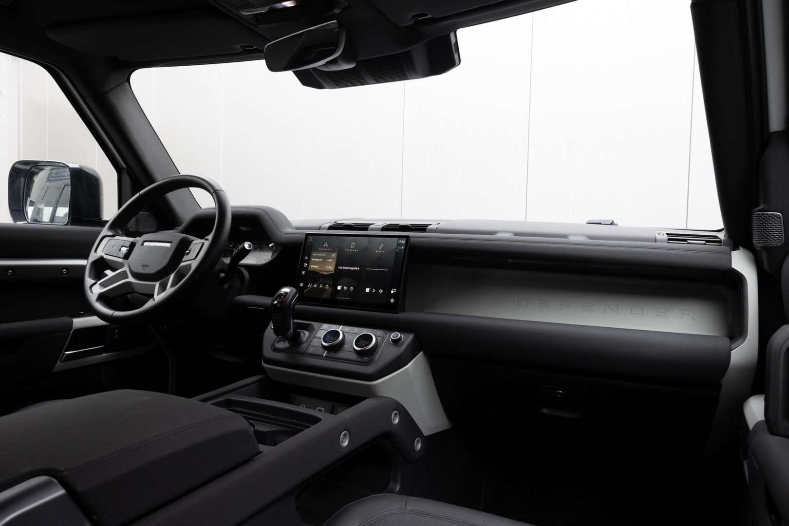 Land Rover Defender SE D250 MHEV - 2022 - Joinsteer - #9
