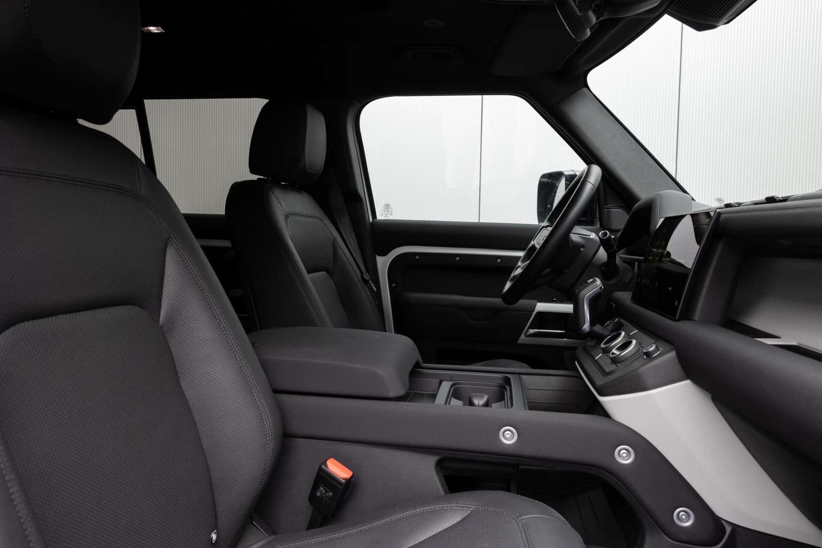 Land Rover Defender SE D250 MHEV - 2022 - Joinsteer - #10